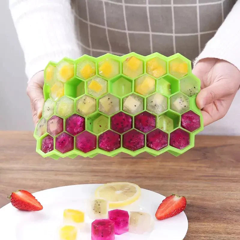 Silicone 37 Cells Hexagonal Honeycomb Shaped Ice Tray, Easy Release Mini Ice Cube Tray With Lid